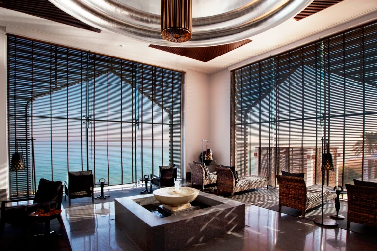 CMU-Spa Fitness-The Spa-Relaxation Lounge-Daytime