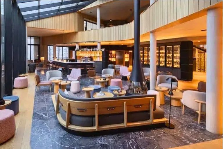 Baren Les Bulles på LOISIUM Wine & Spa Hotel Champagne, Frankrig