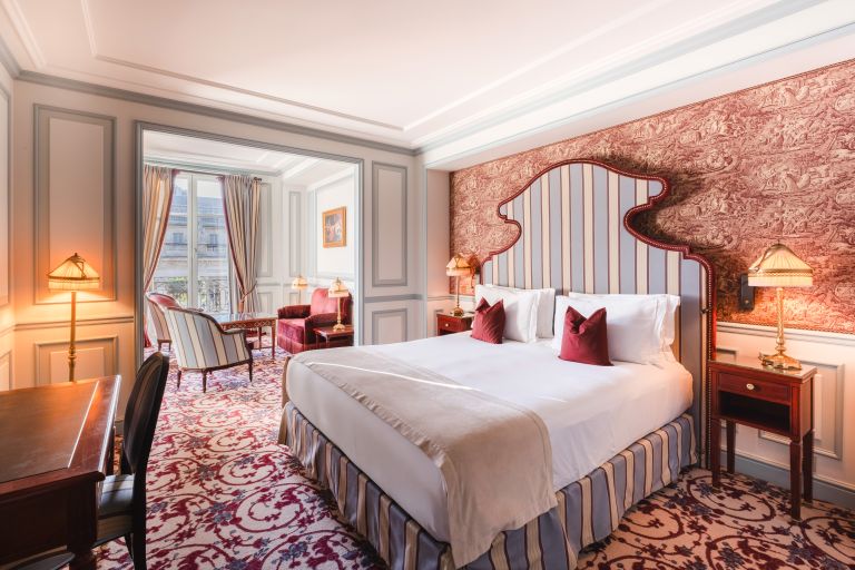 Junior Suite mod Opera på Le Grand Hotel Bordeaux, Frankrig