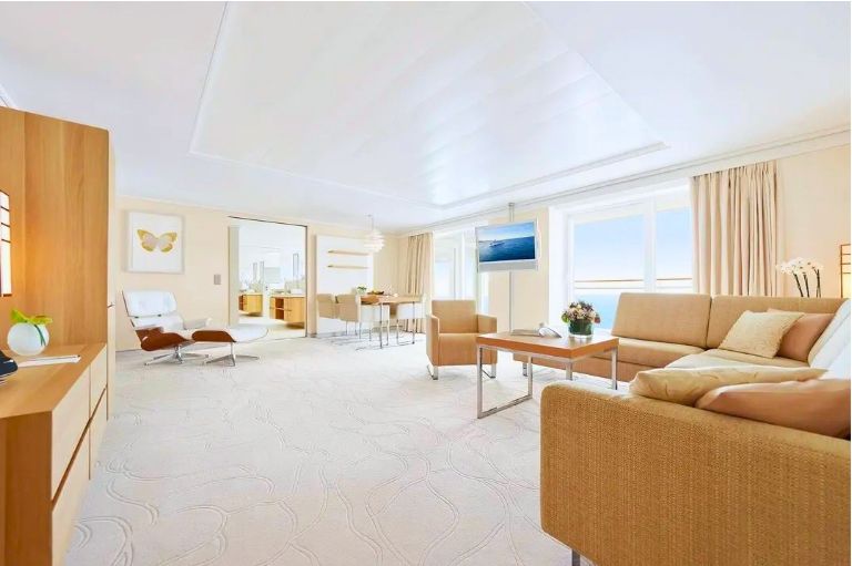 Owner Suite ombord på Europa 2, Hapag-Lloyd Cruises
