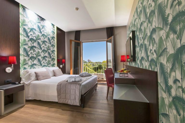 Deluxe værelse med balkon og udsigt til parken, Hotel Manin, Milano, Italien