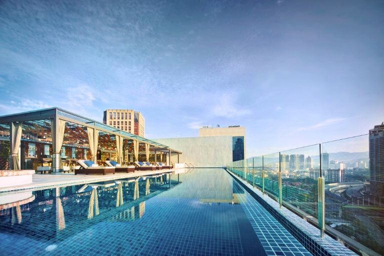 Poolen på Hotel Stripes Kuala Lumpur, Malaysia