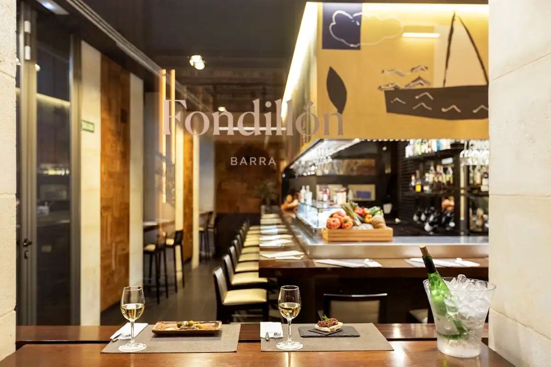 Fondillón Tapas Bar på Hospes Amérigo, Spanien