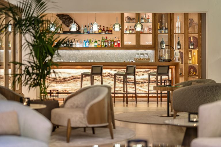 Salluna Cocktail Bar på Hotel Cala del Pi, Spanien