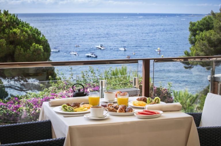 Morgenmad på Hotel Cala del Pi, Costa Brava
