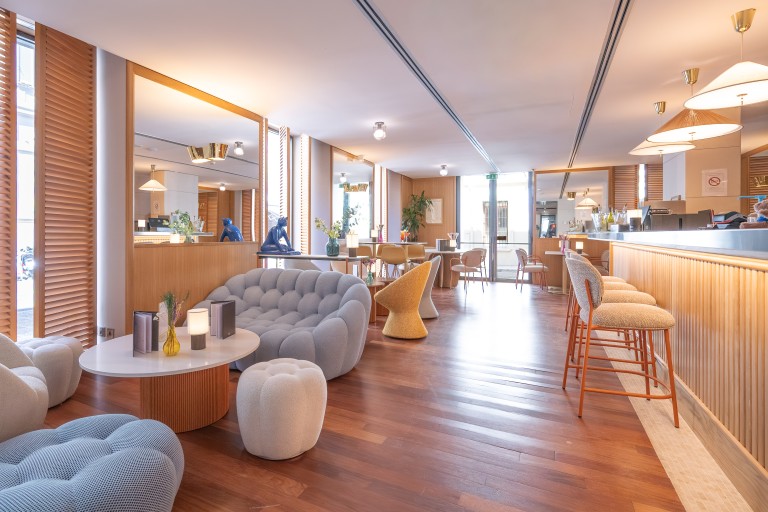 Baren på Hotel Beau Rivage Nice, Frankrig