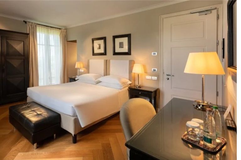 Italien-Piemonte-Villa d Amelia-Deluxe værelse