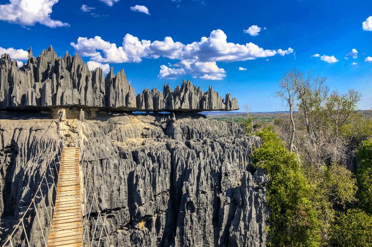 Tsingy de Bemaraha på Madagaskar Tsingy de Bemaraha på Madagaskar