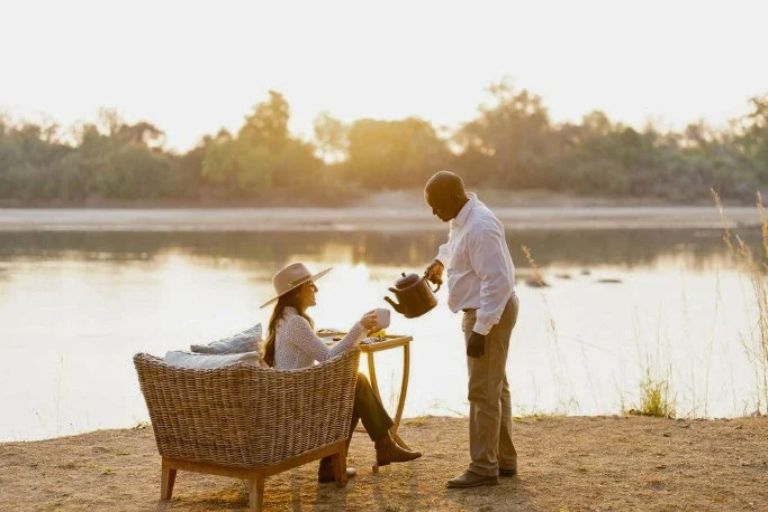Morgenmad på Time + Tide Mchenja, Zambia, Afrika